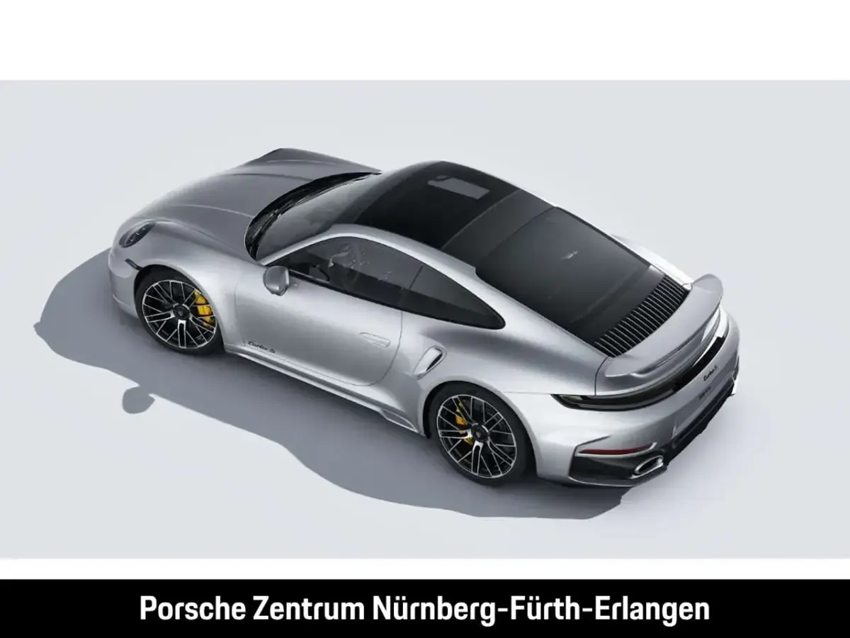 Neu Porsche 992 711 PS (522 kW) 2026 Gtsilbermetallic Coupé