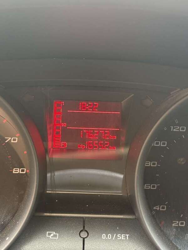 Rot Gebraucht 2009 Seat Ibiza Limousine | 1.800 € (Guter Preis) - Bild 1/4