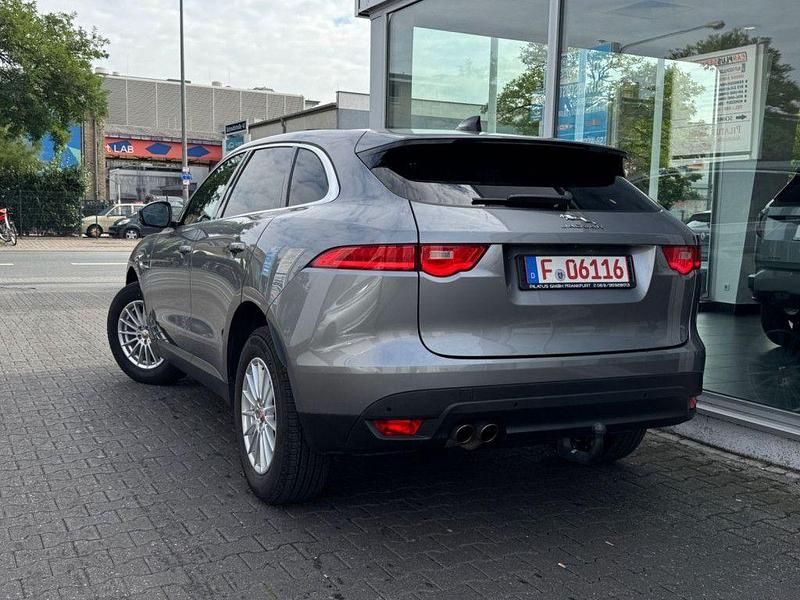 Gebraucht Jaguar F-Pace Prestige 179 PS (131 kW) 2020 Grau SUV
