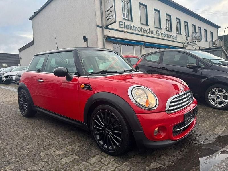 Gebraucht Mini Cooper 122 PS (89 kW) 2011 Rot Kleinwagen
