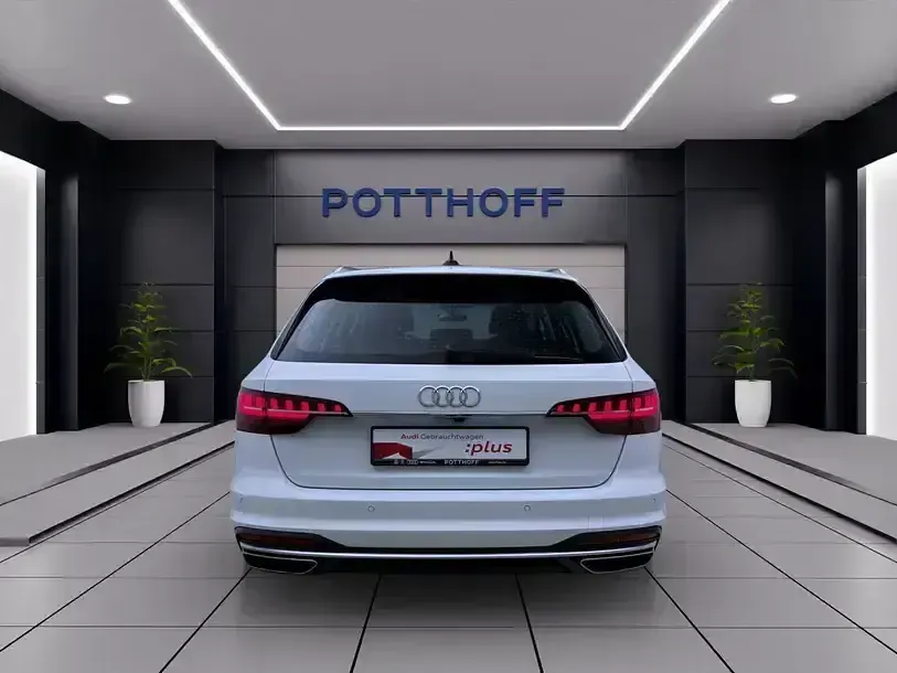 Gebraucht Audi A4 Advanced 136 PS (100 kW) 2023 Kombi