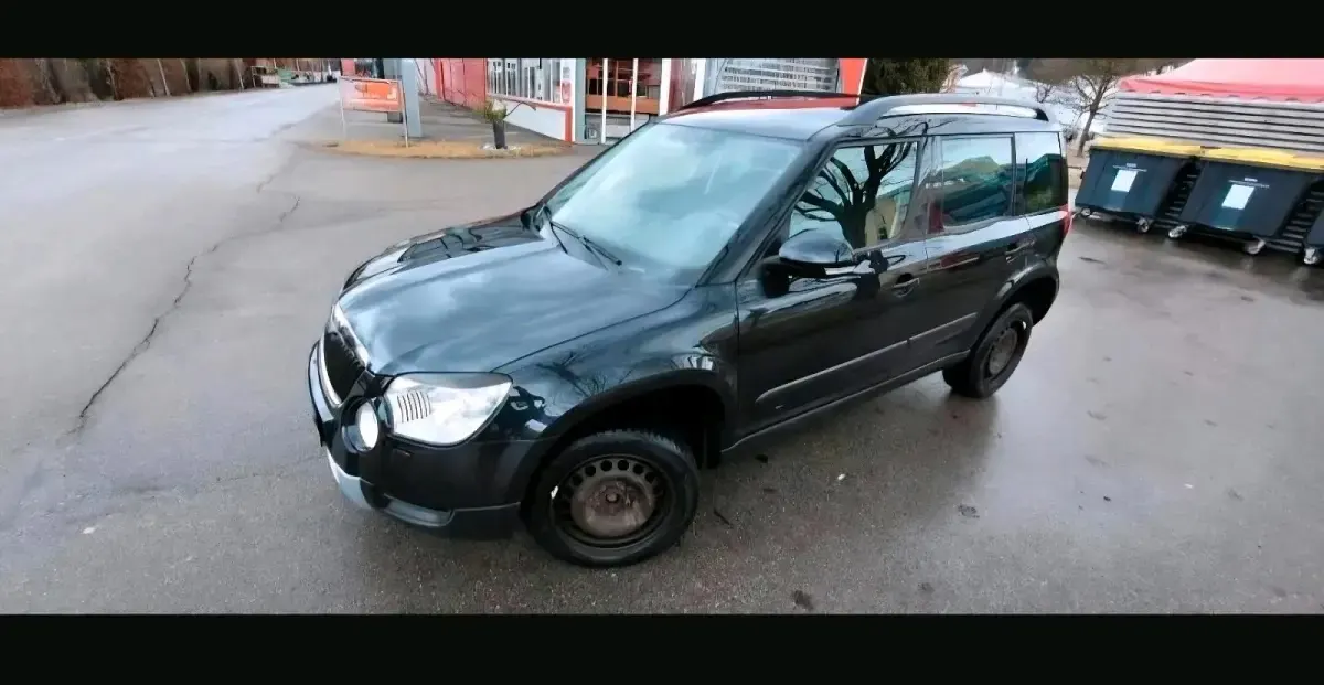 Gebraucht Skoda Yeti 140 PS (102 kW) 2011 Schwarz SUV