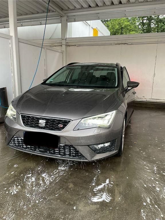 Grau Gebraucht 2015 Seat Leon ST FR Kombi | 9.499 € (Guter Preis) - Bild 1/4