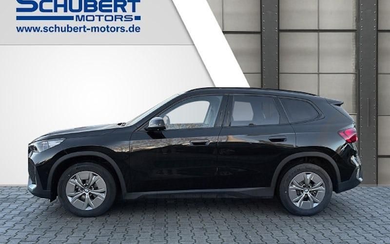 Gebraucht BMW iX1 Shadowline 150 kW (204 PS) 2025 Schwarz SUV