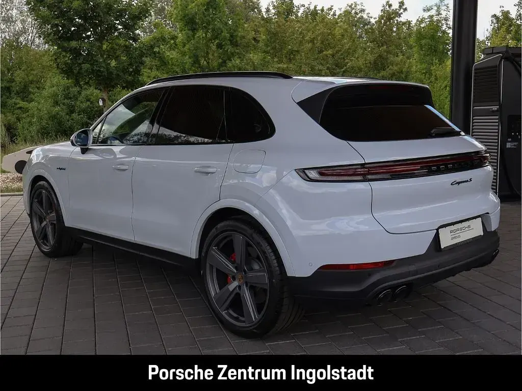 Gebraucht Porsche Cayenne S E-Hybrid 519 PS (381 kW) 2025 Weiss SUV