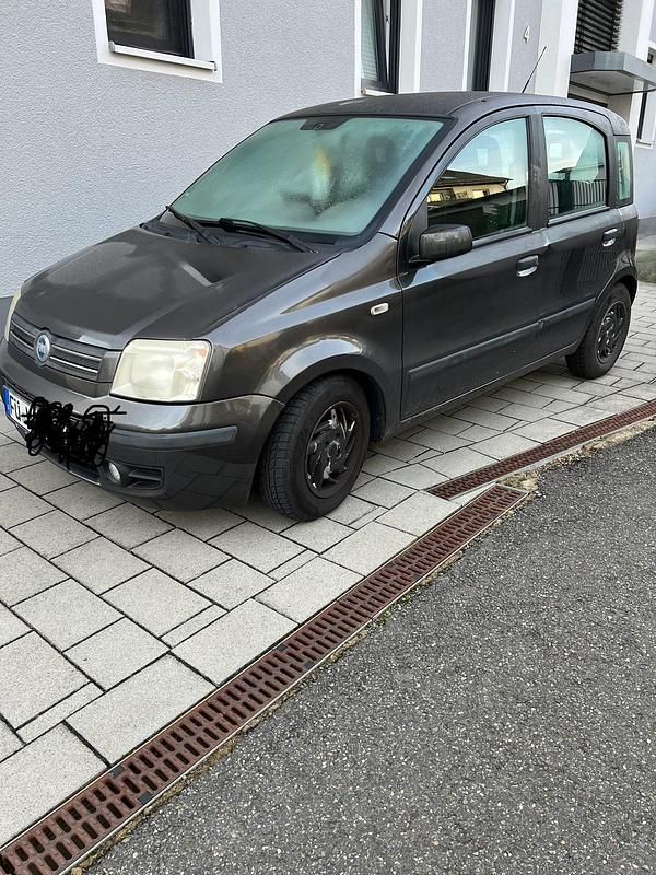 Grau Gebraucht 2006 Fiat Panda Kleinwagen | 1.550 € - Bild 1/4