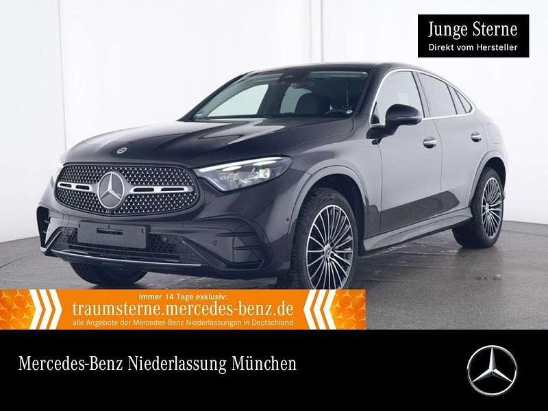 Schwarz Gebraucht 2024 Mercedes GLC300e AMG Limousine | 71.990 € (Superpreis) - Bild 1/3