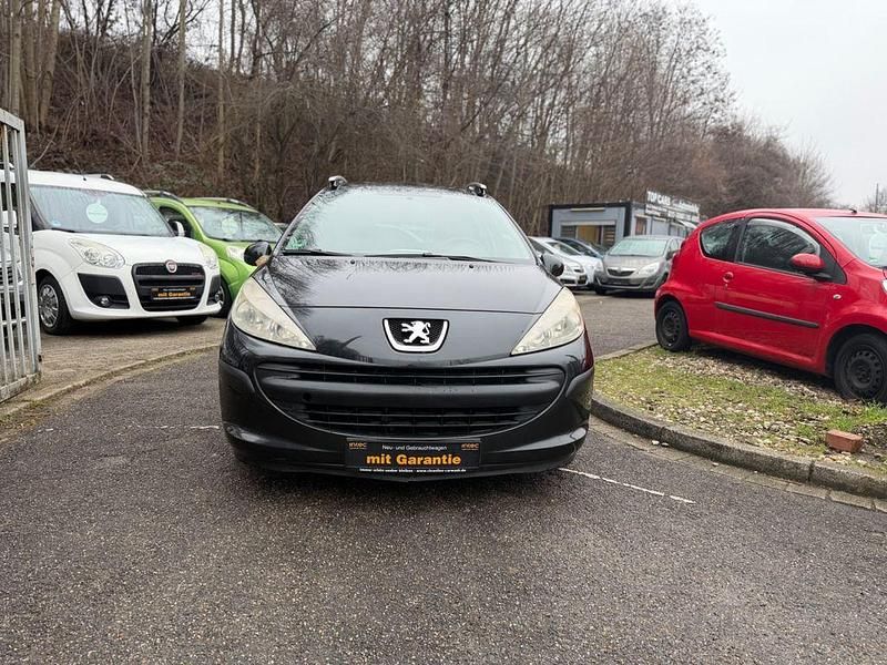 Gebraucht Peugeot 207 Tendance 95 PS (69 kW) 2008 Schwarz Kombi