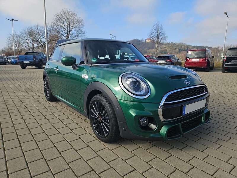 Grün Gebraucht 2019 Mini Cooper S Kleinwagen | 17.990 € (Fairer Preis) - Bild 1/4