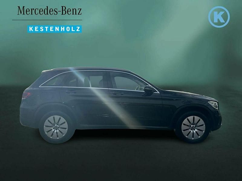 Gebraucht Mercedes GLC300e 320 PS (235 kW) 2021 Schwarz SUV