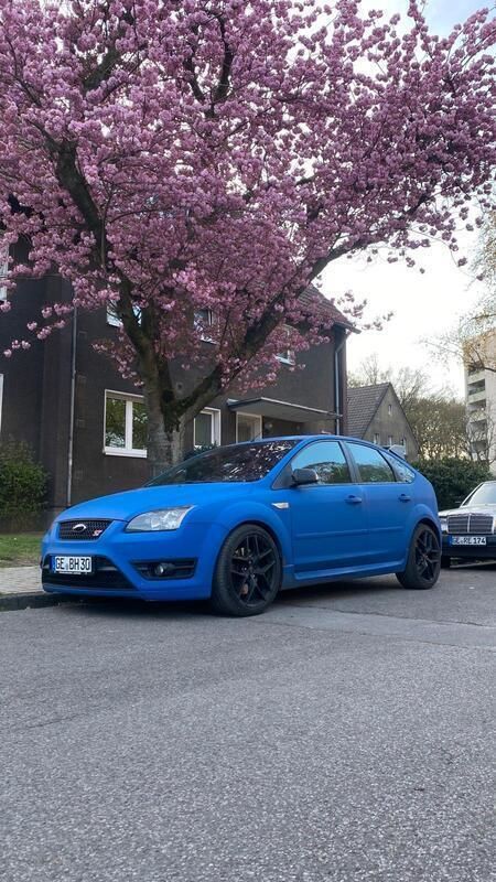 Blau Gebraucht 2006 Ford Focus ST Kleinwagen | 5.000 € (Superpreis) - Bild 1/4