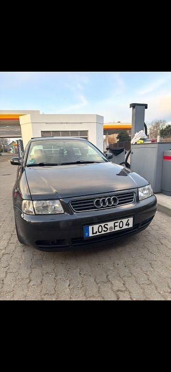 Gebraucht Audi A3 Comfort 101 PS (74 kW) 1999 Schwarz Kleinwagen