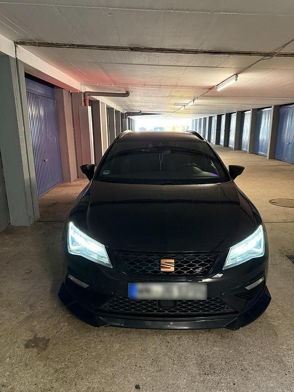 Gebraucht Seat Leon ST CUPRA 300 PS (220 kW) 2020 Schwarz Kombi