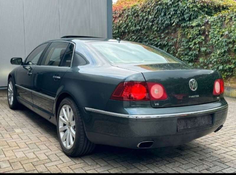 Grün Gebraucht 2008 VW Phaeton Limousine | 4.900 € - Bild 1/4