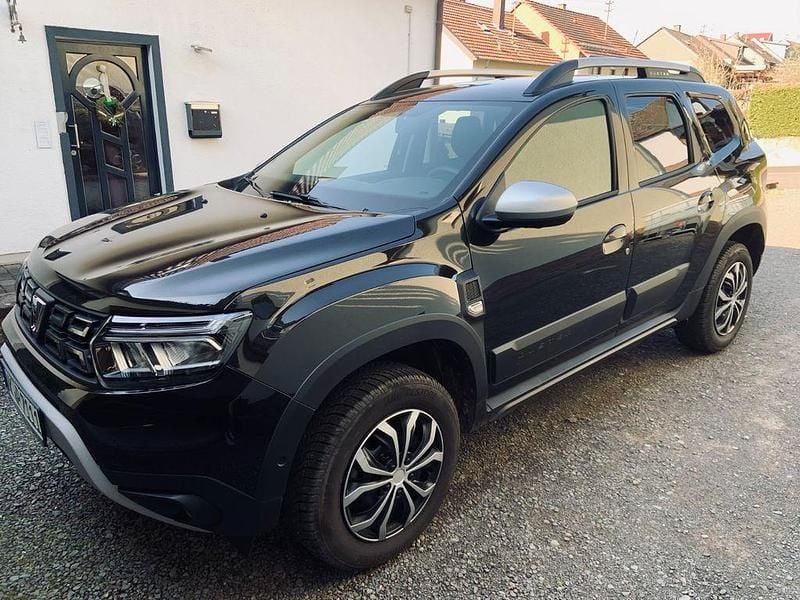 Gebraucht Dacia Duster Prestige 131 PS (96 kW) 2022 Schwarz SUV