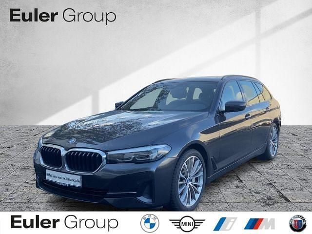 Grau Gebraucht 2021 BMW 530 Kombi | 35.999 € (Guter Preis) - Bild 1/4