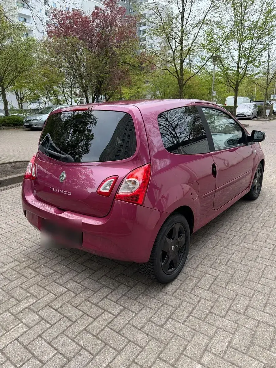 Używany Renault Twingo Dynamique 75 KM (55 kW) 2012 Purpurowy Hatchback