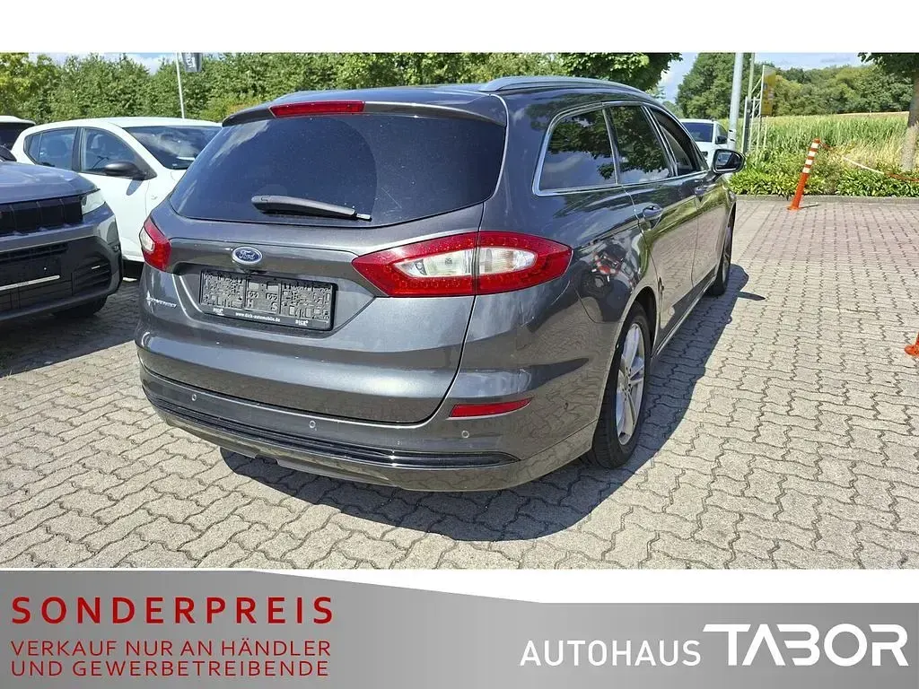 Gebraucht Ford Mondeo Titanium 150 PS (110 kW) 2015 Magnetic Limousine