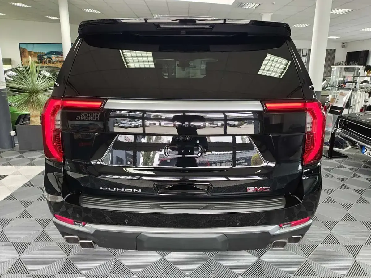 Neu GMC Yukon 420 PS (308 kW) 2026 Schwarz SUV