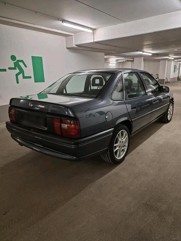 Gebraucht Opel Vectra 71 PS (52 kW) 1995 Grau Limousine