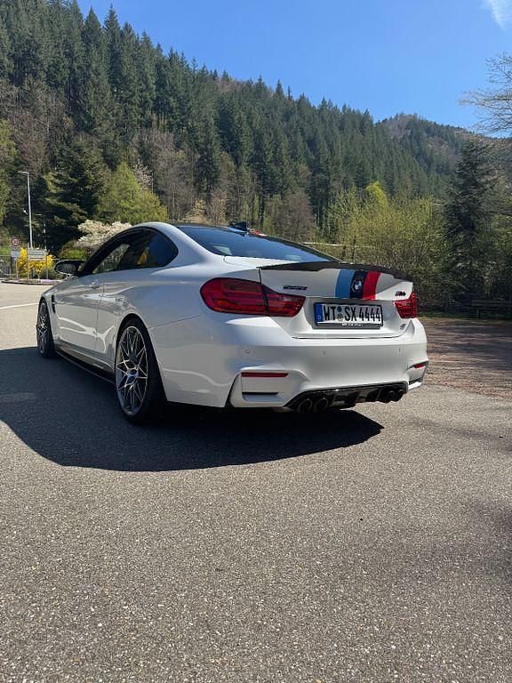 Weiß Gebraucht 2017 BMW M4 Competition Edition Coupé | 60.900 € (Fairer Preis) - Bild 1/4