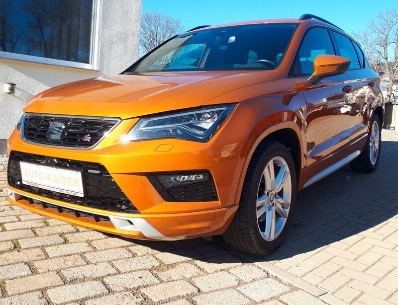 Orange Gebraucht 2017 Seat Ateca 4Drive SUV | 23.700 € (Fairer Preis) - Bild 1/4