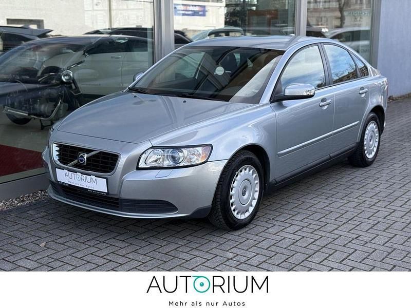 Gebraucht Volvo S40 125 PS (91 kW) 2009 Silber Limousine