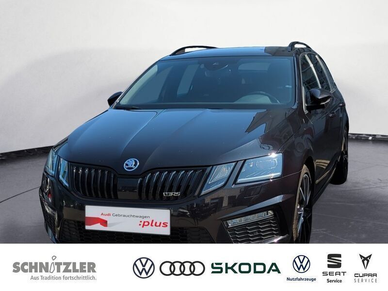 Blackmagic perleffekt (metallic) Gebraucht 2020 Skoda Octavia RS Kombi | 23.980 € (Superpreis) - Bild 1/4