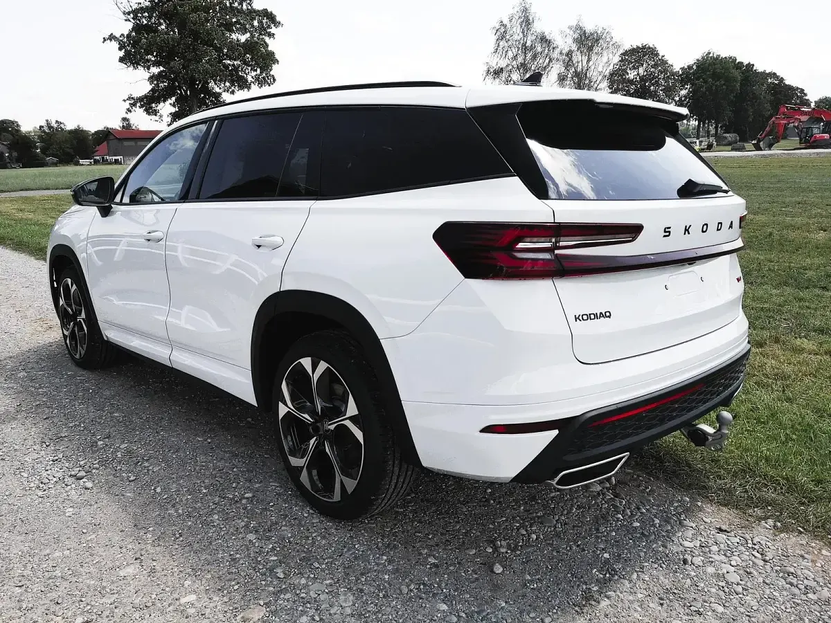 Neu Skoda Kodiaq RS 2026 Graphitgrau metallic SUV