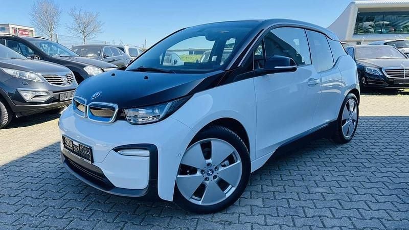 Weiß Gebraucht 2020 BMW i3 Kleinwagen | 16.900 € (Fairer Preis) - Bild 1/4