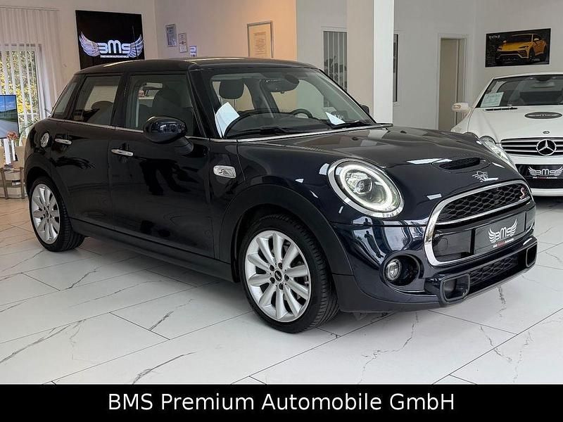 Gebraucht Mini Cooper S 192 PS (141 kW) 2020 Schwarz Kleinwagen