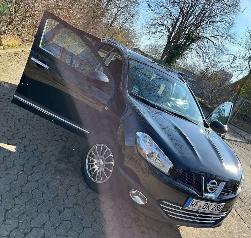 Schwarz Gebraucht 2011 Nissan Qashqai I-Way SUV | 7.500 € (Guter Preis) - Bild 1/4
