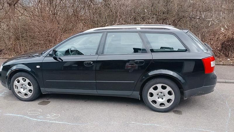 Second-hand Audi A4 165 CP (121 kW) 2002 Negru Break
