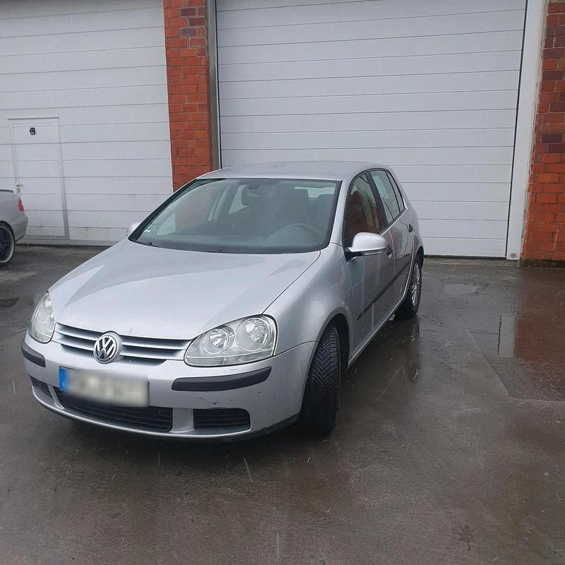 Gebraucht VW Golf IV 105 PS (77 kW) 2004 Silber Limousine