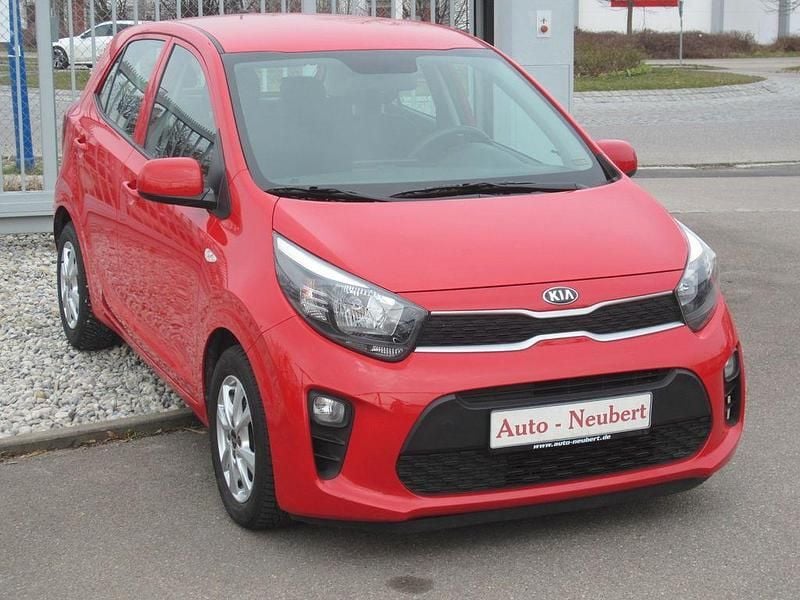 Gebraucht Kia Picanto Edition 7 67 PS (49 kW) 2017 Rot Kleinwagen