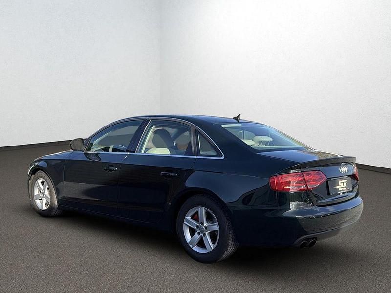 Gebraucht Audi A4 Ambition 160 PS (117 kW) 2008 Grün Limousine