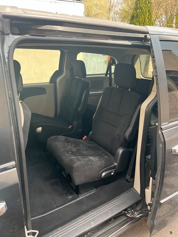 Gebraucht Dodge Grand Caravan 283 PS (208 kW) 2011 Schwarz Van / Kleinbus