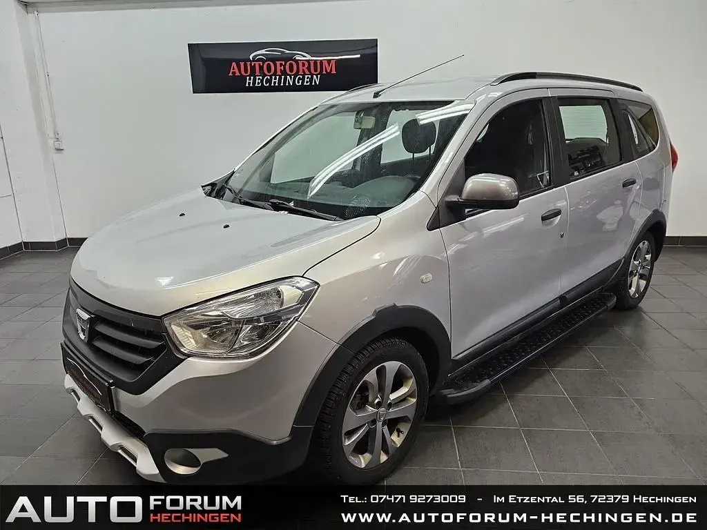 Gebraucht Dacia Lodgy Stepway 109 PS (80 kW) 2016 Platingrau Van / Kleinbus