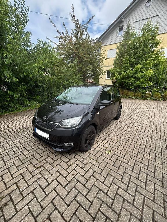 Schwarz Gebraucht 2018 Skoda Citigo Active Kleinwagen | 6.350 € (Fairer Preis) - Bild 1/4