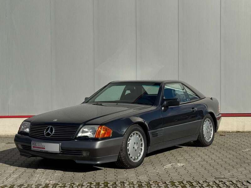 199 blauschwarzmet. Gebraucht 1992 Mercedes SL300 Cabrio | 20.900 € - Bild 1/4