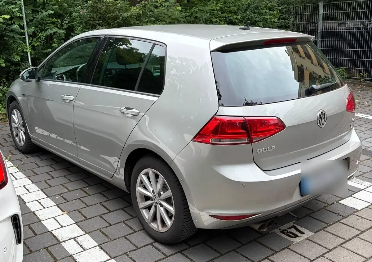 Gebraucht VW Golf VII LOUNGE 150 PS (110 kW) 2015 Silber Limousine