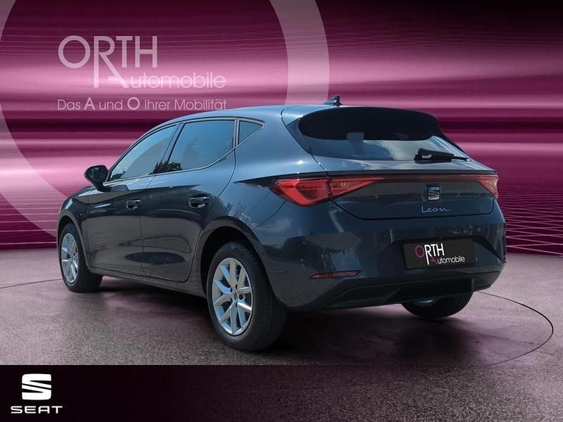Gebraucht Seat Leon 150 PS (110 kW) 2025 Magnetic grau metallic Limousine