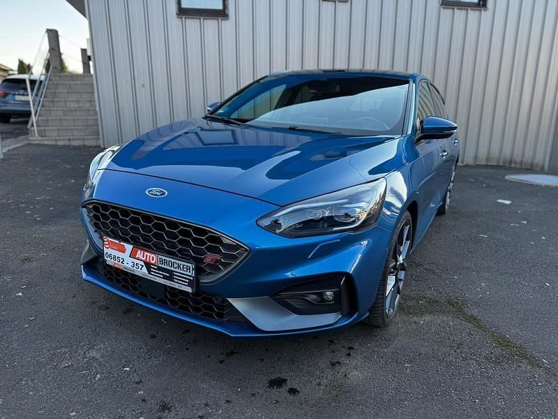 Gebraucht Ford Focus ST 280 PS (205 kW) 2019 Blau Limousine