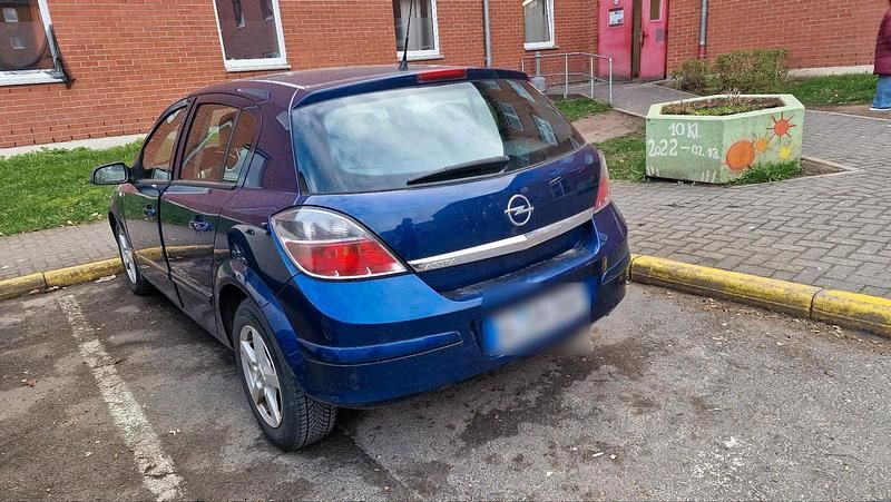 Gebraucht Opel Astra 90 PS (66 kW) 2007 Blau Limousine