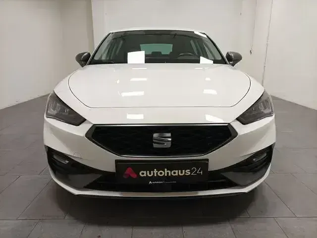 Gebraucht Seat Leon FR 150 PS (110 kW) 2022 Weiß Limousine