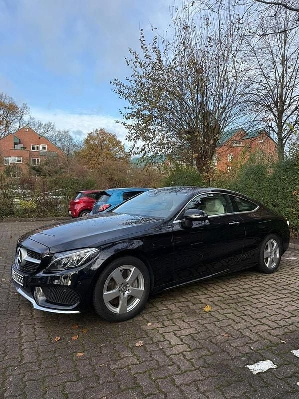 Gebraucht Mercedes C250 AMG line 211 PS (155 kW) 2016 Schwarz Coupé