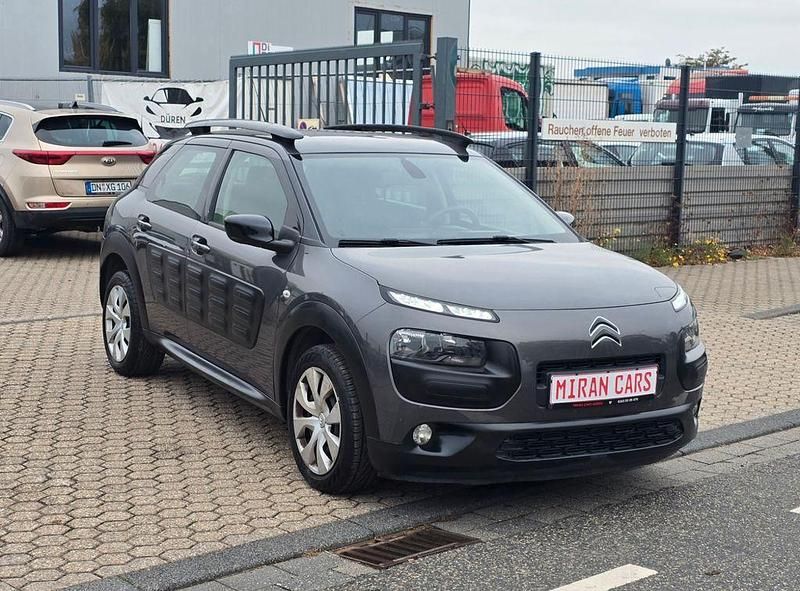 Grau Gebraucht 2018 Citroën C4 Cactus Feel Kleinwagen | 4.999 € (Guter Preis) - Bild 1/4