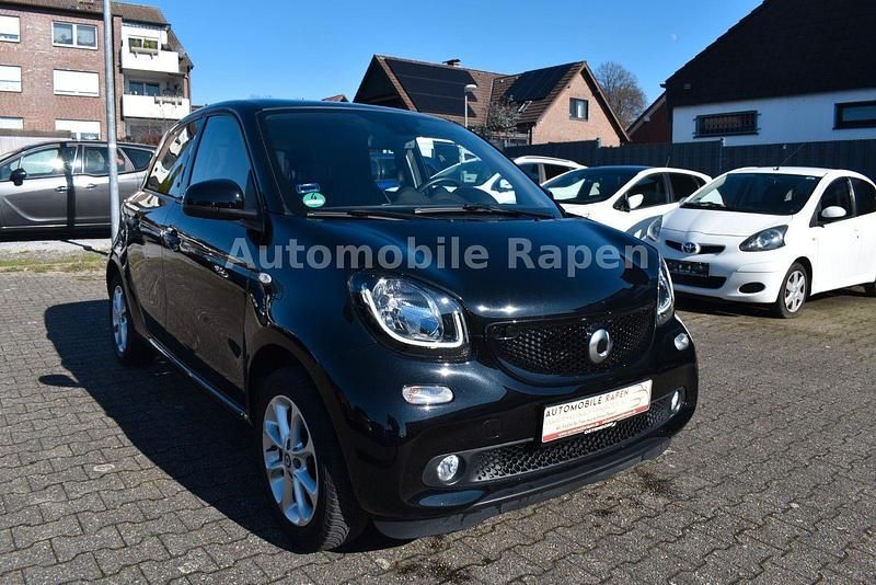 Gebraucht Smart ForFour 90 PS (66 kW) 2018 Schwarz Kleinwagen