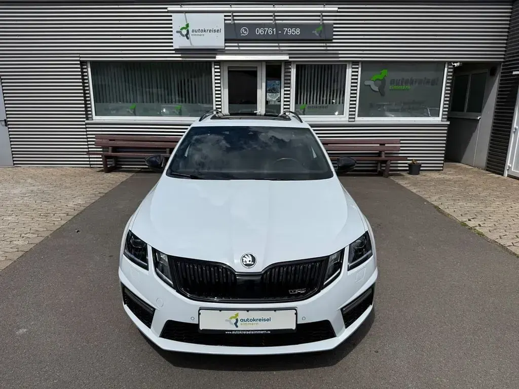 Gebraucht Skoda Octavia RS 245 PS (180 kW) 2020 Weiß Kombi
