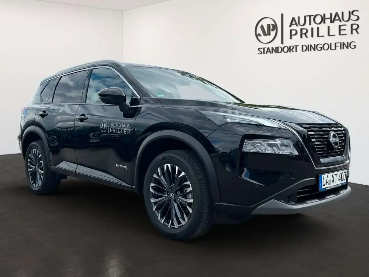 Gebraucht Nissan X-Trail N-Connecta 204 PS (150 kW) 2026 Schwarz SUV
